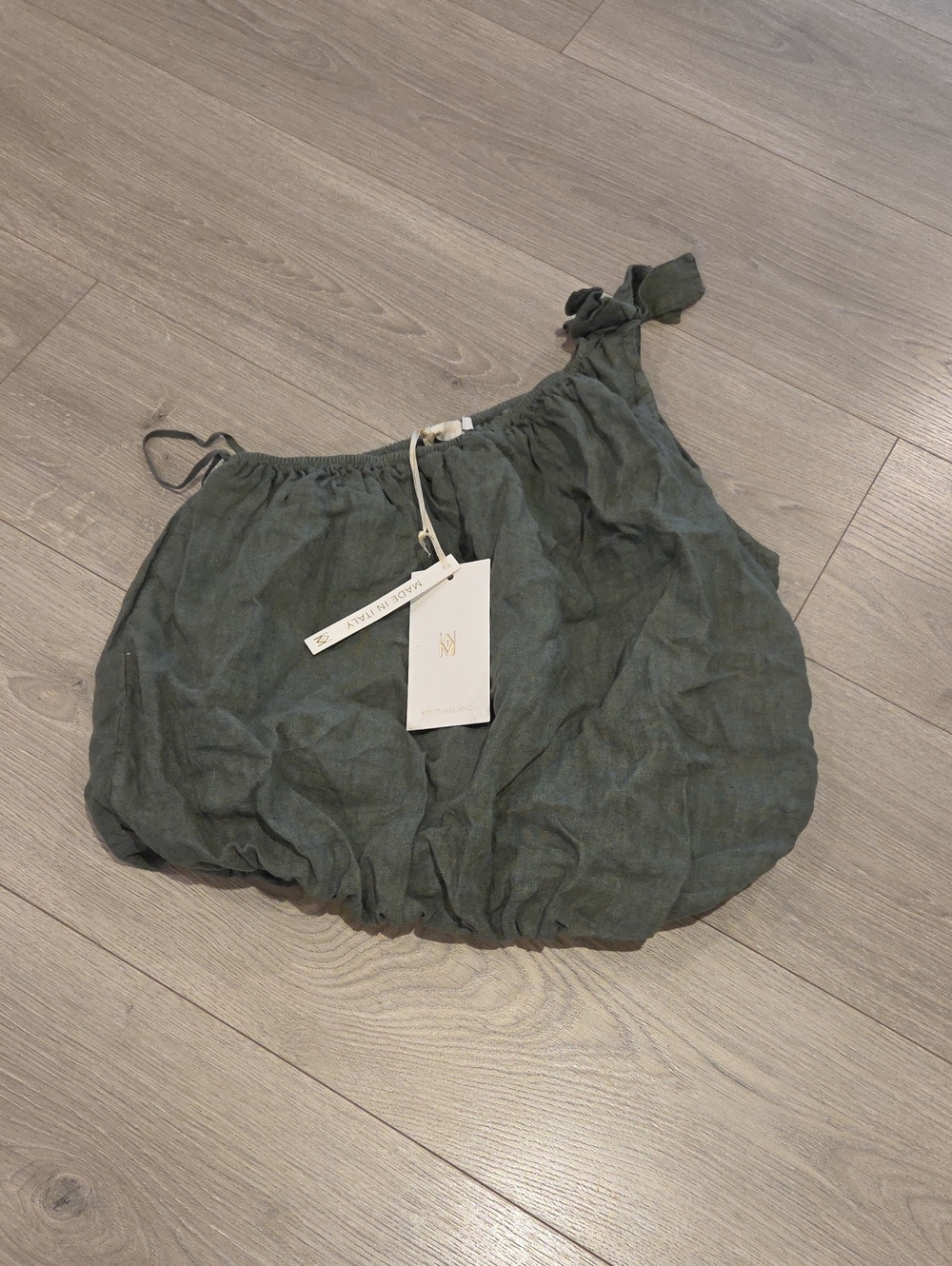 NWT Milo Milano Linen Top